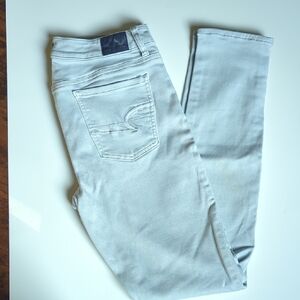 American Eagle Outfitters Hi-Rise Jeggings Washed Out Blue Jeans 10 Long